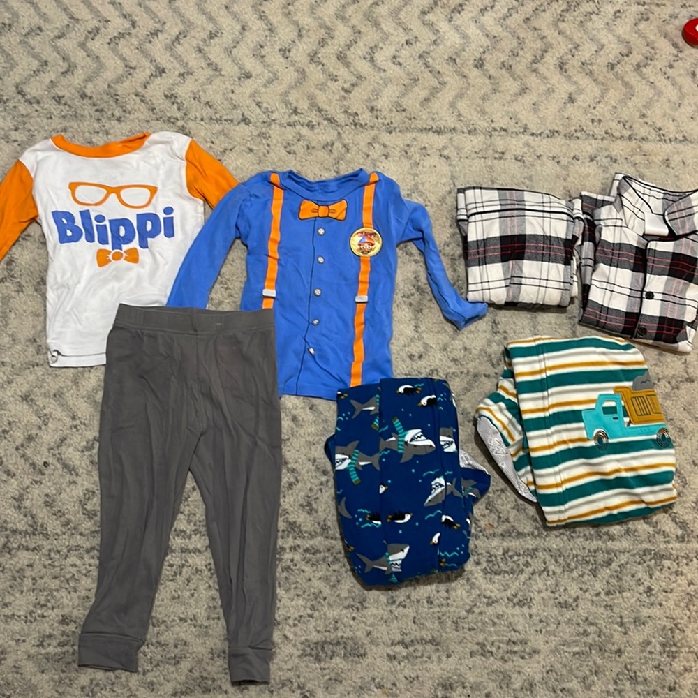 Blippi pajamas 4t